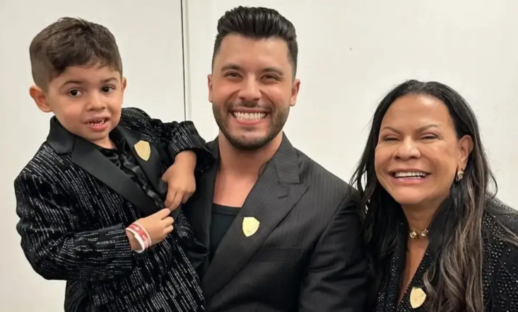 Léo com o pai, Murilo Huff, e a avó materna, Ruth Moreira (Instagram/Reprodução)