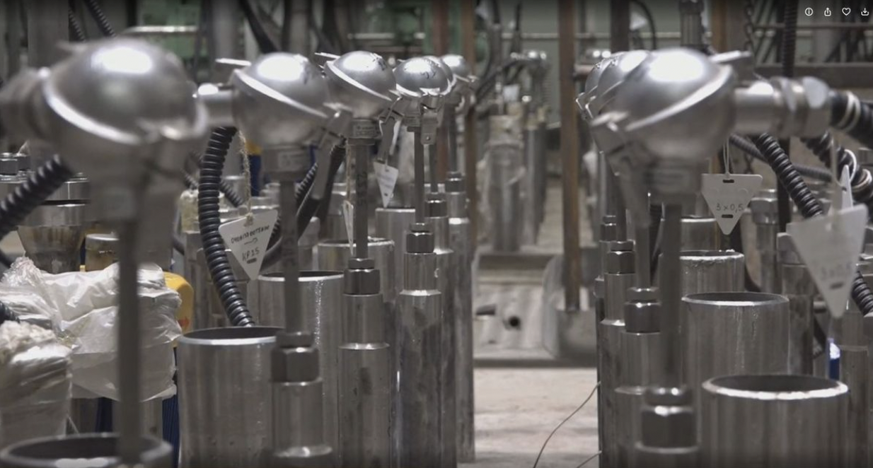 Equipamentos industriais em instalação nuclear representam projeto da Rosatom para reciclagem de combustível nuclear usado e ciclo fechado do combustível